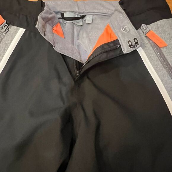 Sold  - Picture 7 of 7